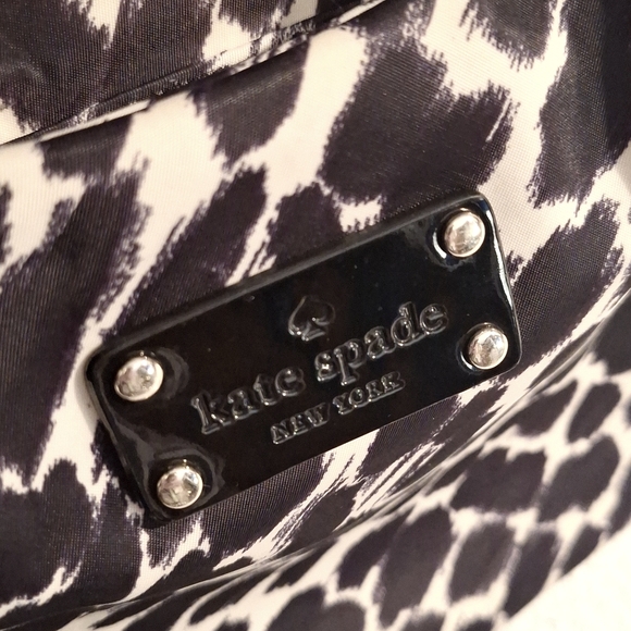 ♠️ Kate Spade Stevie Diaper Bag. Black and white cheetah. Hot pink. - Picture 5 of 17